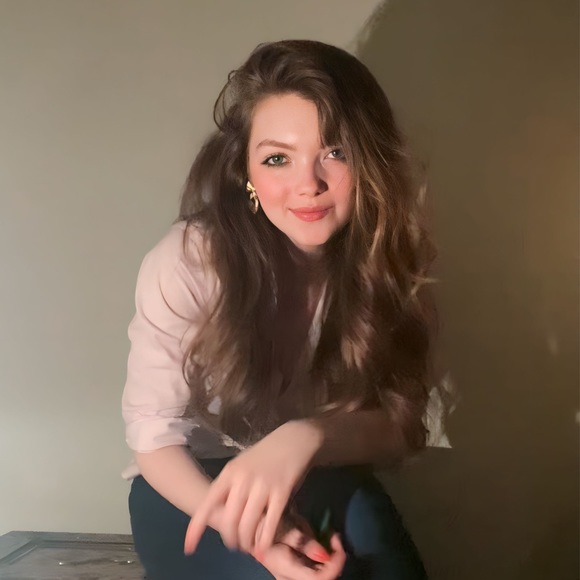 🎀✨About me! ✨🎀 - Picture 2 of 2